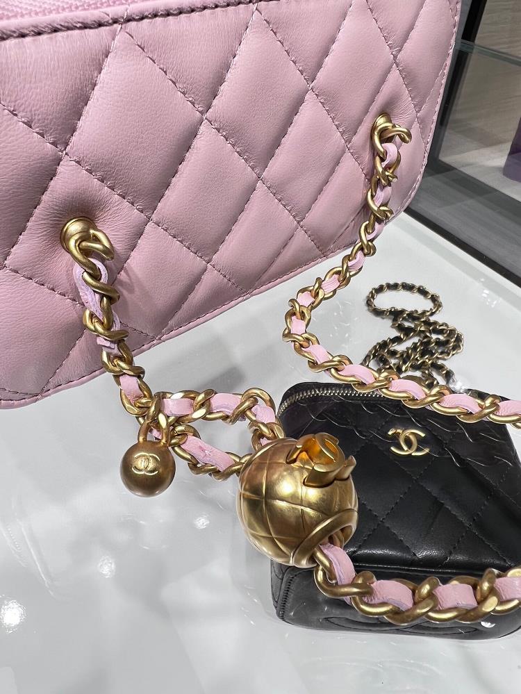 Chanel 22B New Product Golden Ball Long Box Adjustable Chain Rectangular Chain Box Sheepsk