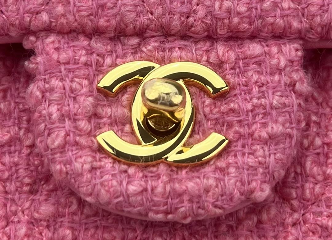 Chanel CF woolen series this is a bag that can be praised by all friends around us for it