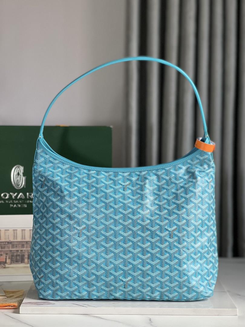 goyard Hobo Bohme Wandering Bag Underarm Bag inspired by the Bohemian lifestyle philosophy of wande