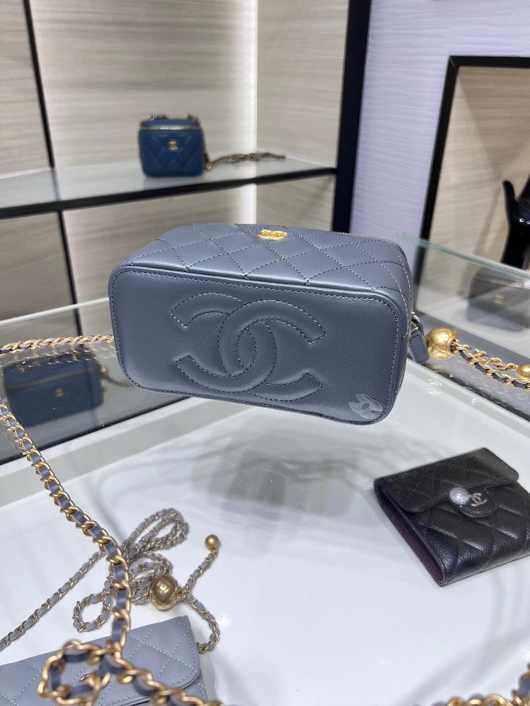 Chanel 23B New Product Golden Ball Long Box Adjustable Chain Rectangular Chain Box Sheepsk