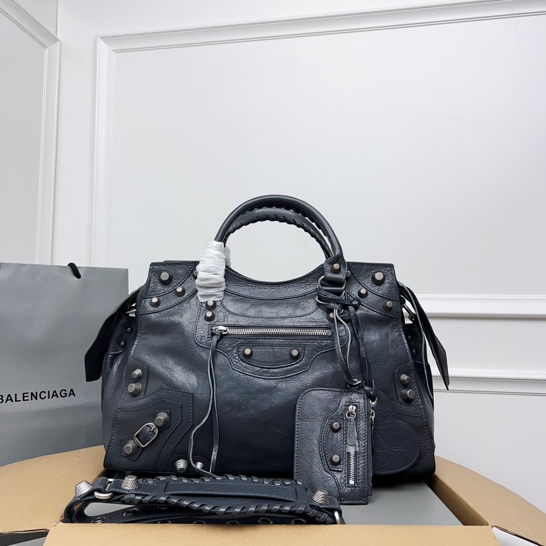 Popular Large Spot Dark GreyBalencia Neo Cagole New Locomotive BagThe newly launched locomotive bag