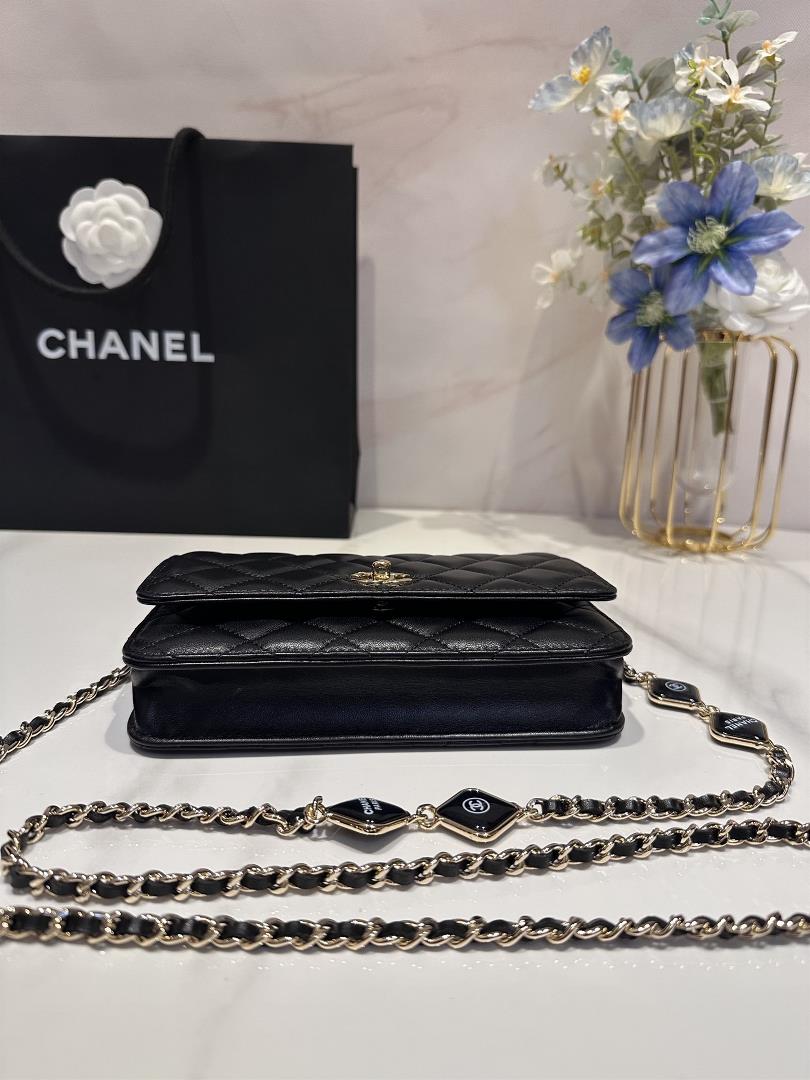 chanel Beads from the Sea Diamond shaped Sugar Chain Woc This WOC hair has not many peopl