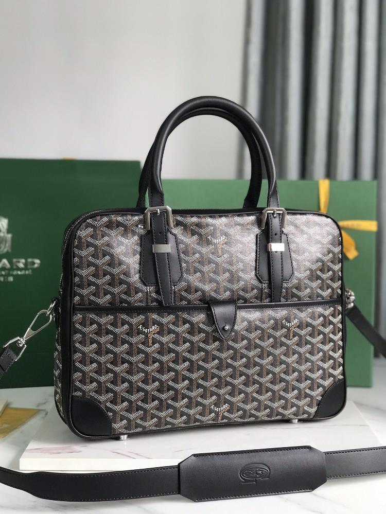 Goyard Ambassad messagebag Small Briefcase The AMBASSADE series is designed to meet the needs of sop