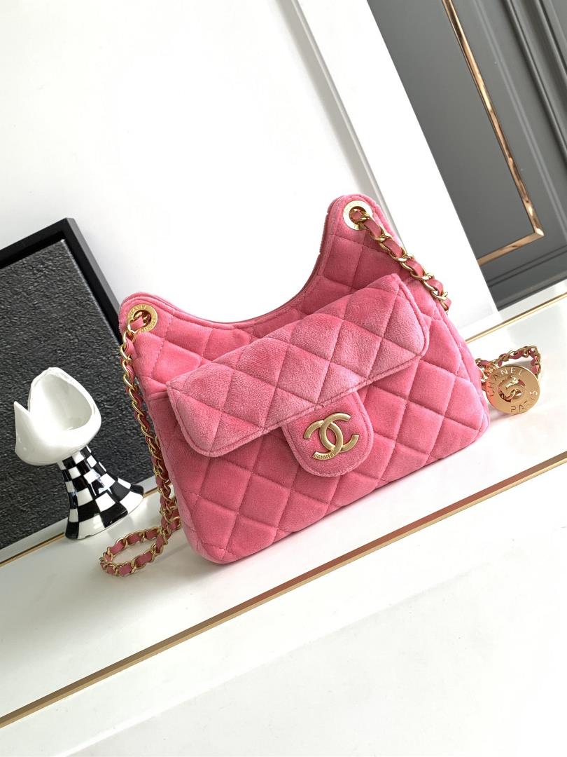 3710 Summer Trendy Spot Chanel23B Pink Velvet Tmall Elf is playful and luxuriousThe new package shar