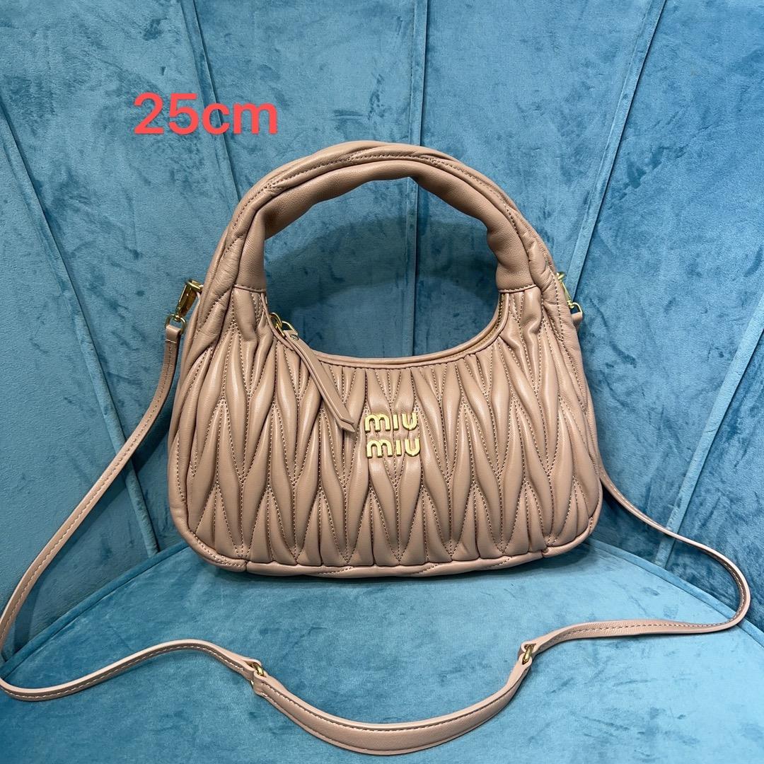 m Family 5bc153m New Product Miuwander Handbags Adopt Imported Lambskin Classic Brand Iconic Matela