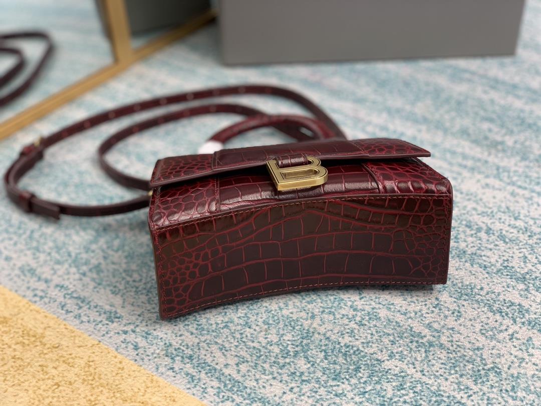 Wine Red Crocodile Pattern Shipping XS Small The hourglass bag that you have asked for N times