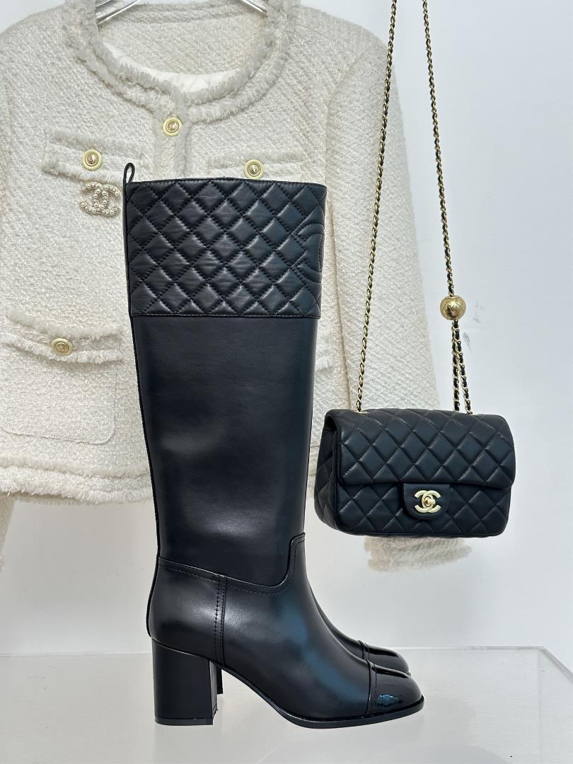 factory price chanel 23s autumn and winter new product paris walking show rhombus thick heeled boot