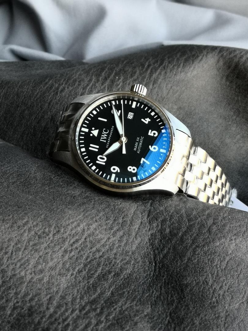 V7 fresh recommended IWC IWC Schaffhausen pilot series IW 328202 wristwatch fine steel ca