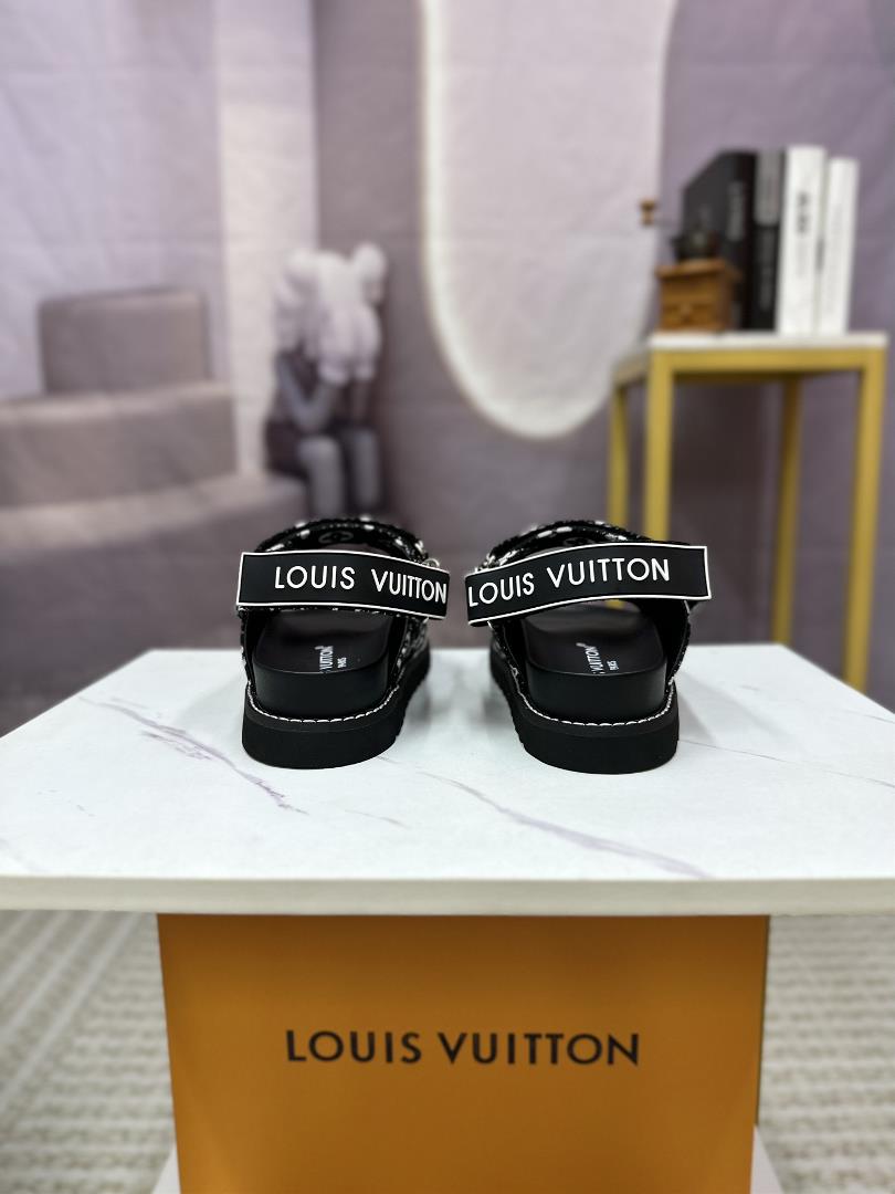 LV Louis Vuitton luxury brand sports and leisure sandals are made of imported original cowhide