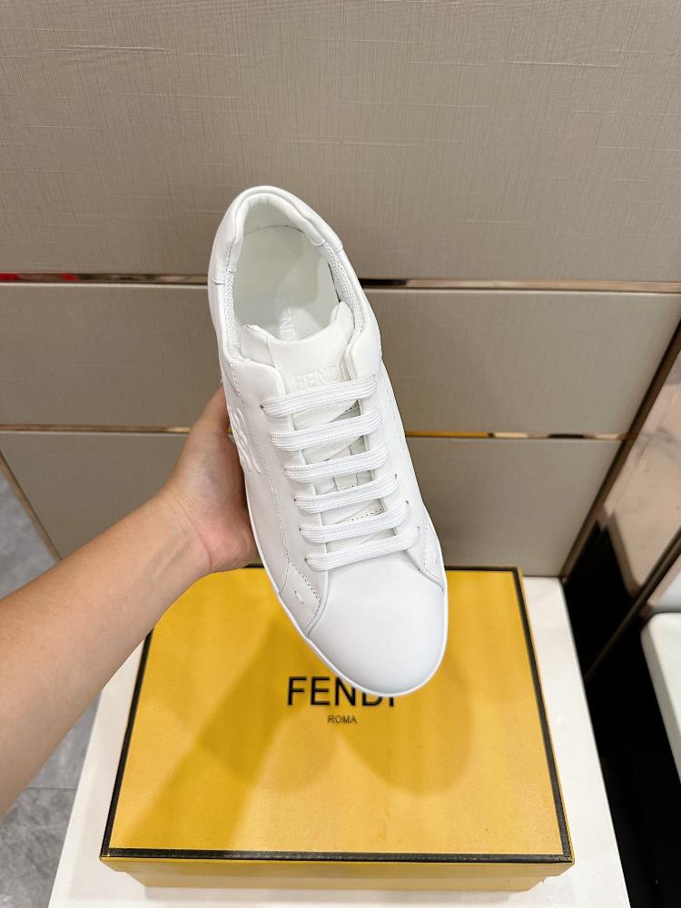 Fendi Mens Sports Shoe Top EditionIn the corner there are no restrictions on expression