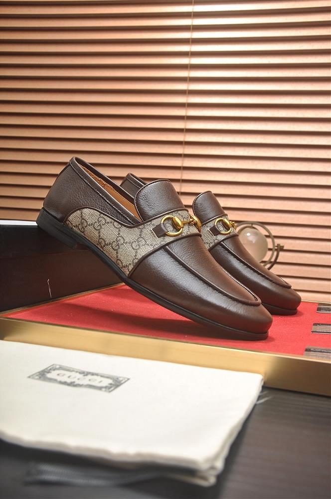 The use of cowhide water dyed leather adds an extra level of luxury to these shoes The na