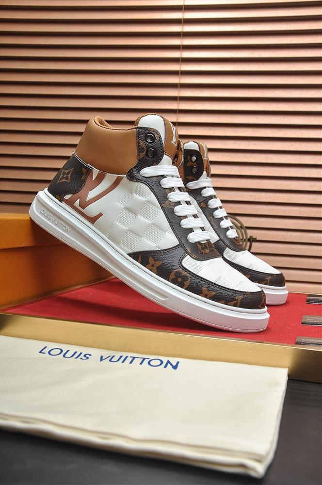 One of the standout features of LV shoes is their use of premium materials particularly s