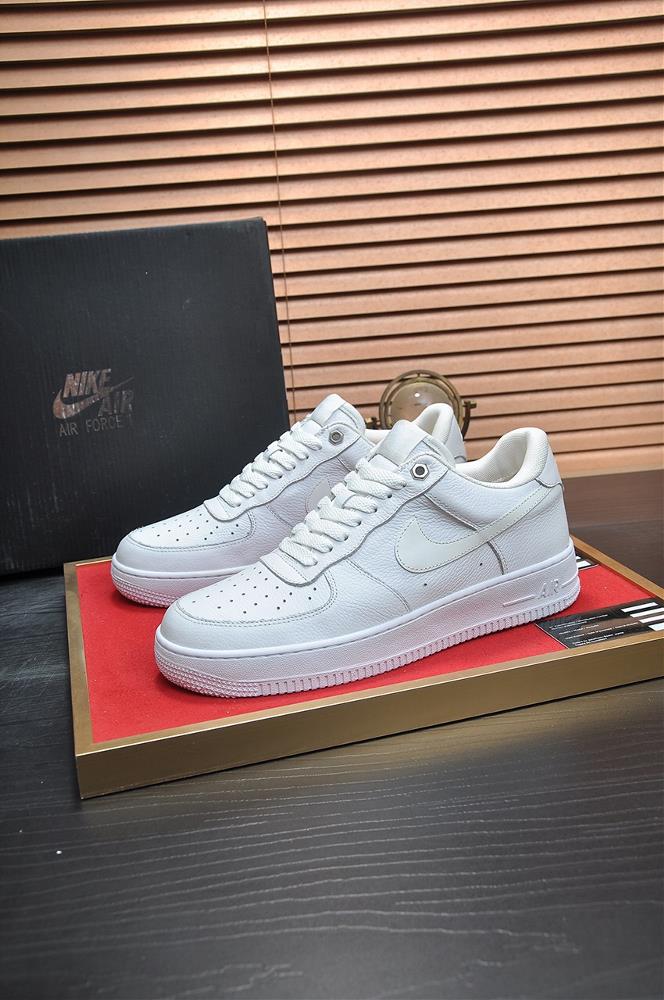 The Nike Air Force 1 Plus Maoli Couples Air Force One High Top Low Top Full Series Sports Board Shoes are specially supplied with NAPPA leather mater