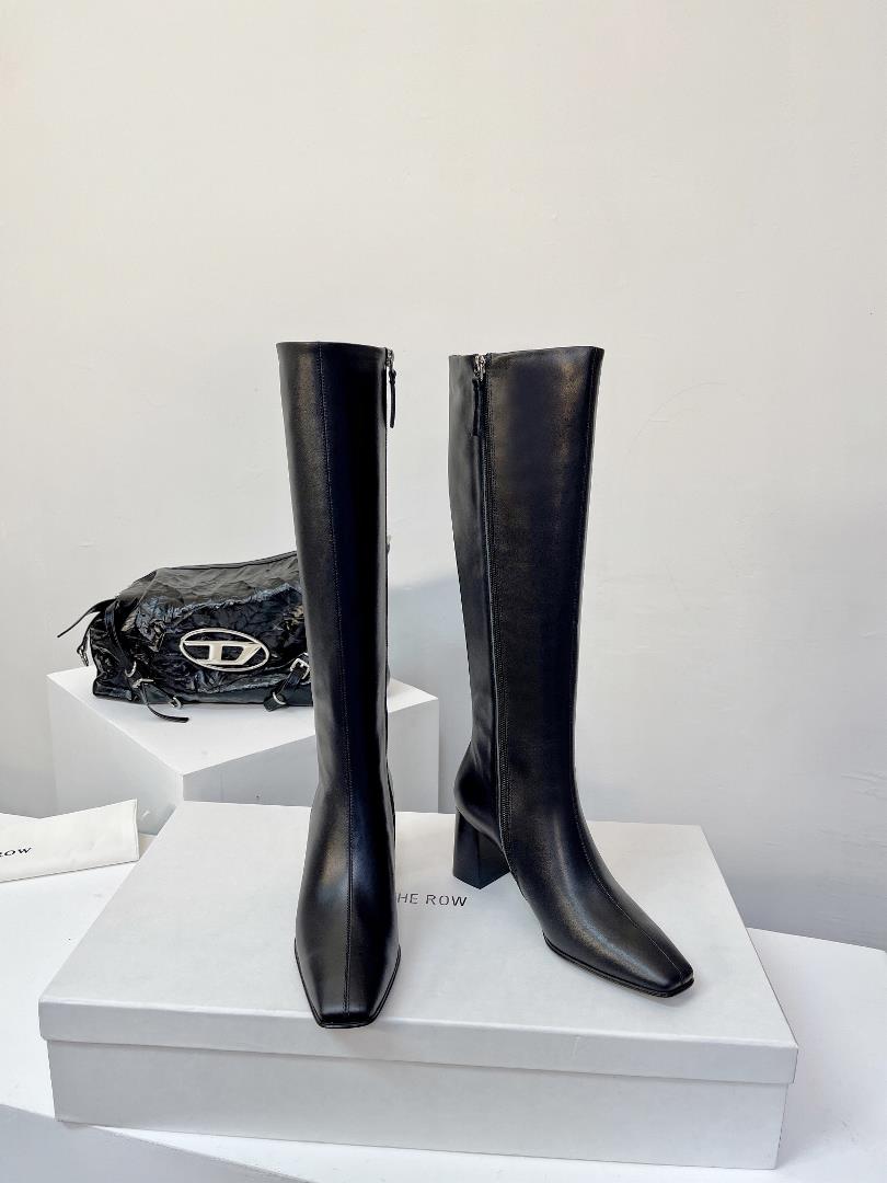 the row 23ss new square toe boots for autumn and winterThe row has never lost in creating a sense of