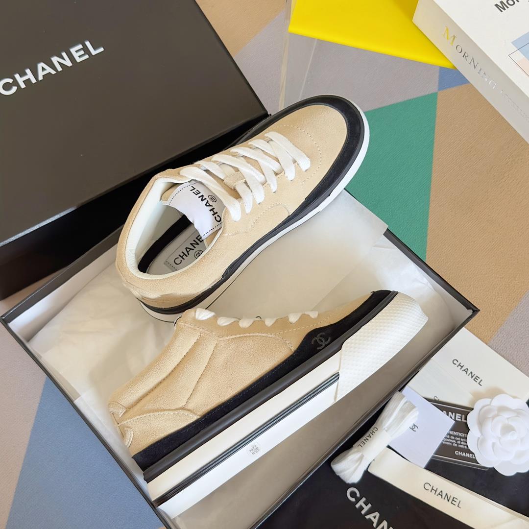 Top version Chanel Chanel 23B Panda Color Sneaker Xiaoxiang Casual Sports Shoes Thick Sole