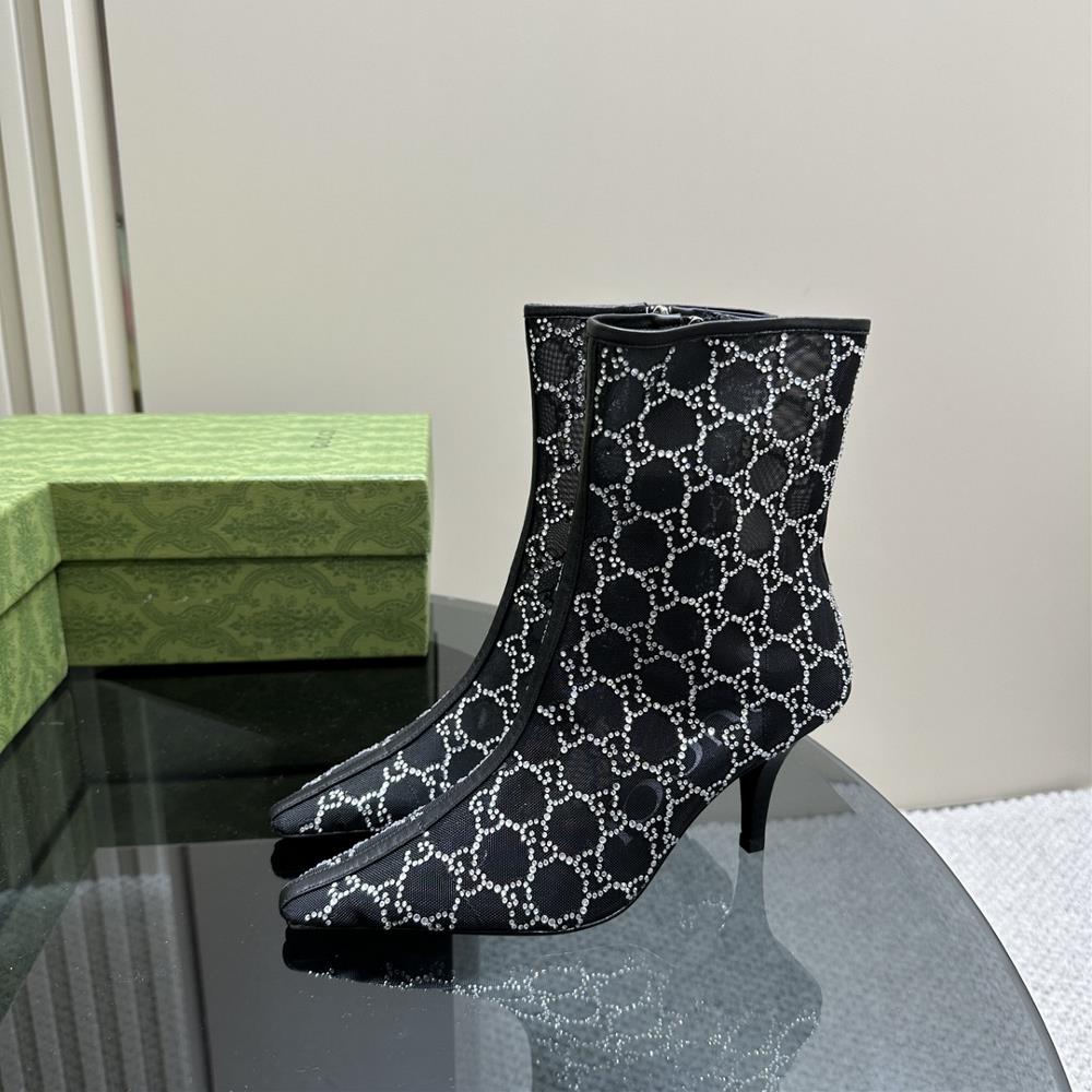 Gucc Vintage Medieval Hot Diamond Mesh Cool Boots This womens boot is crafted with mesh fabric and adorned with elegant GG crystal patterns showcasi