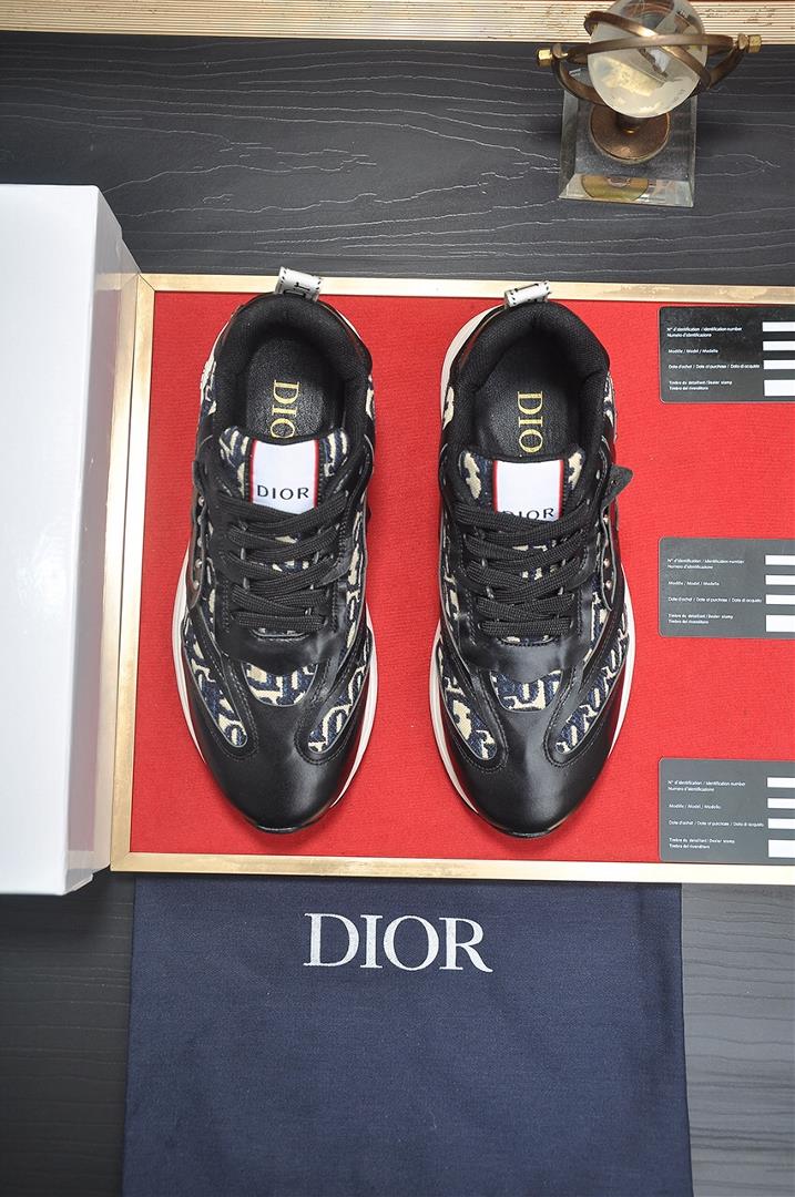 Diors official website is the worlds first highend mens shoes brands latest masterpiece import