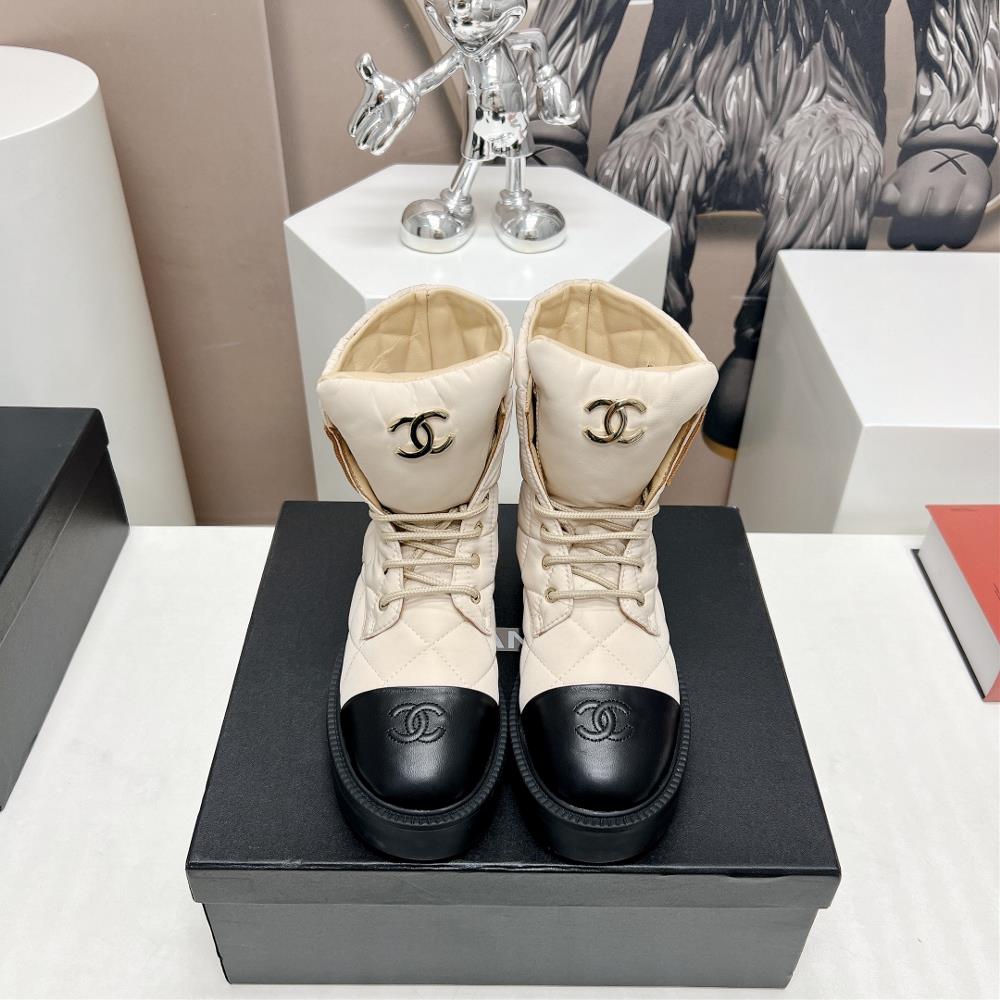 Factory toplevel versionCHANE Xiangjia 2023 vs AutumnWinter New Boot CollectionThick sole lace up short bootsThe new version has a high exit rate in