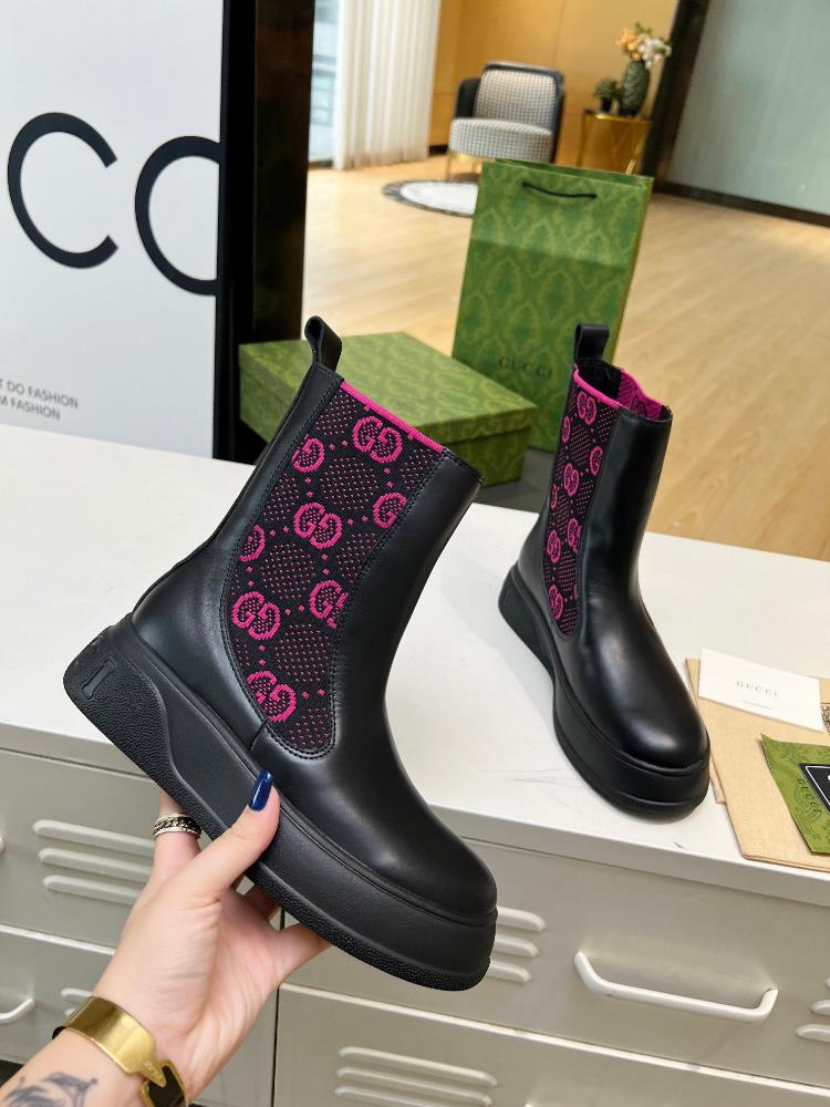 The factory price GUCCI 2023 and the new model is on the market The Gucci Martin boots c