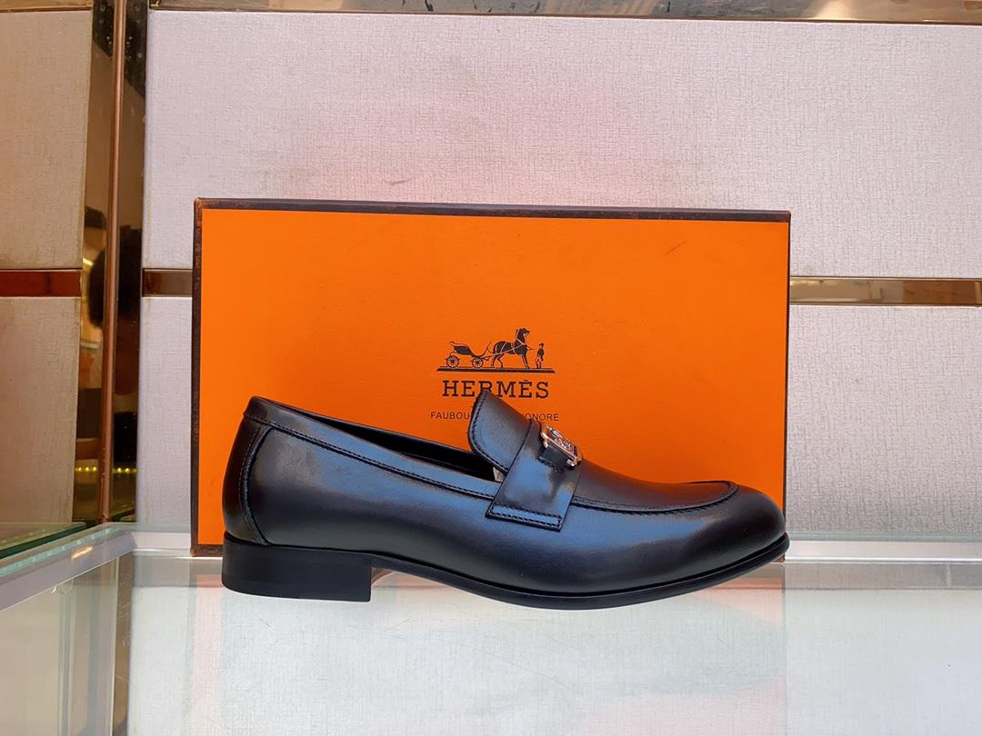 The latest Slipon shoe of Hemes Family Love Horse leather outsoleThe elegant gentleman st