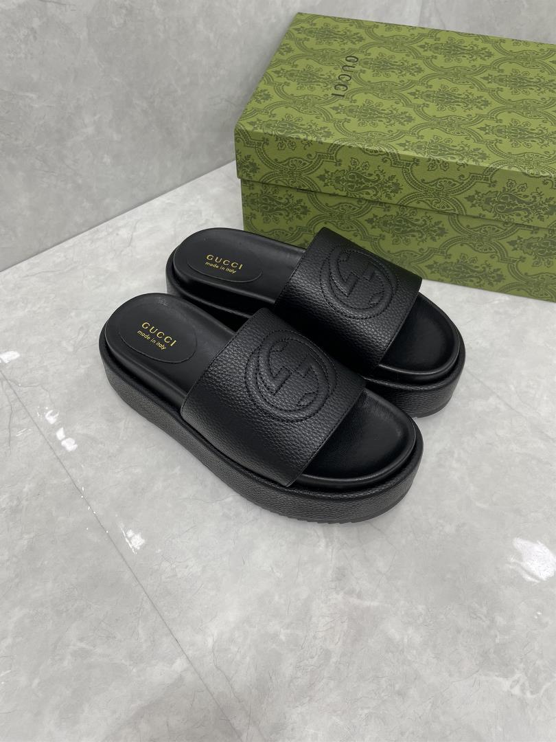 GUCCI Official Website New Womens Thick Sole Slippers Sandals SpringSummer NewThe GG logo was 