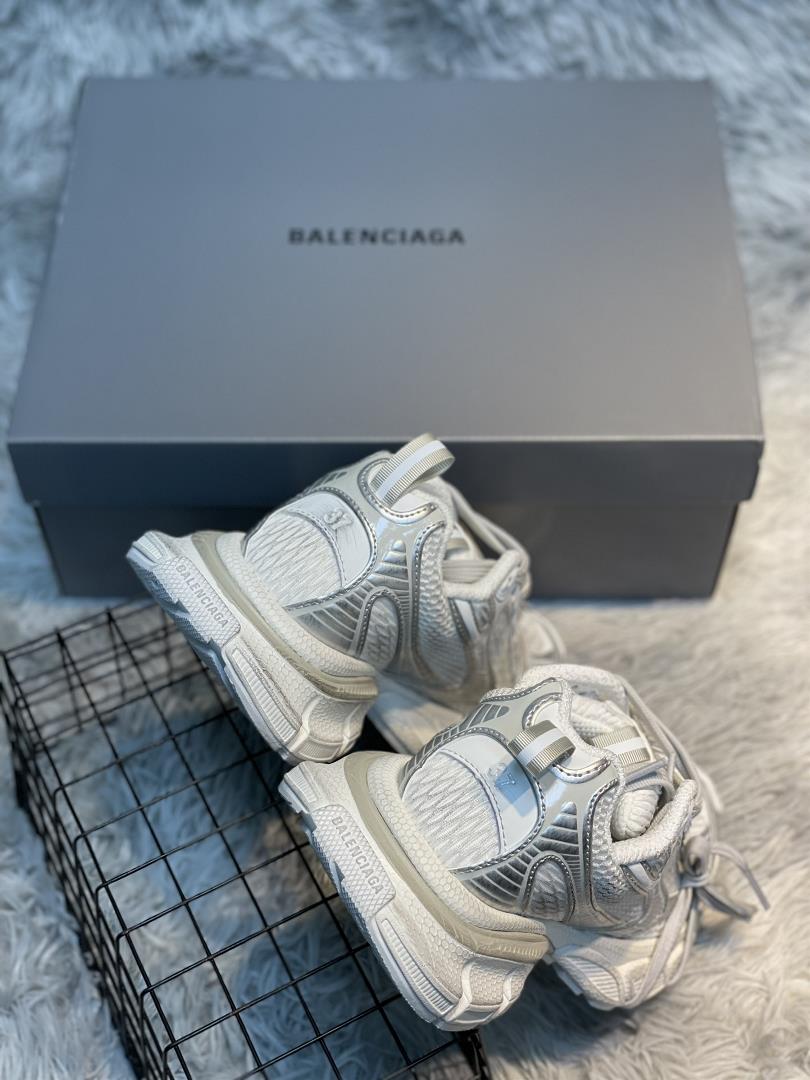 Balenciaga Ballenciaga Ballenciaga sneakers Grey BlueFrench highend luxury brand BALENCIA