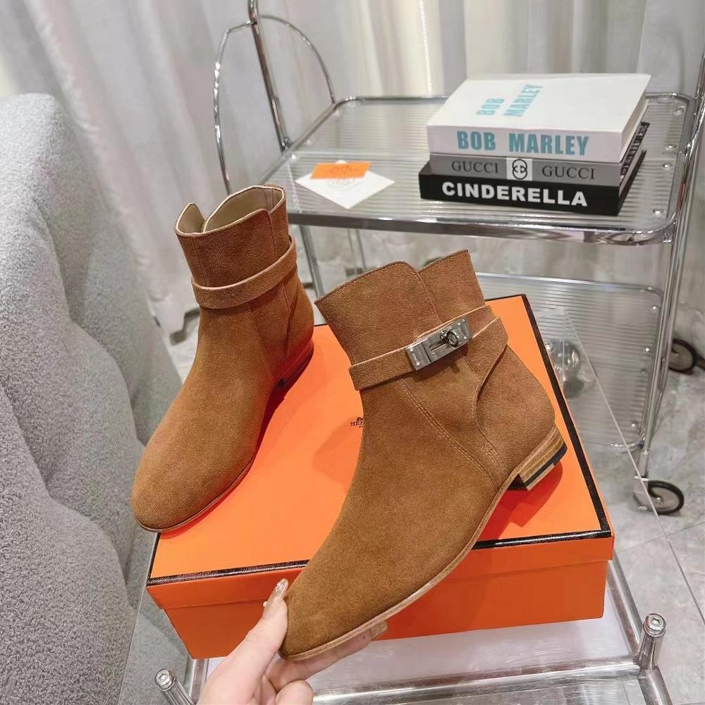 What sets the Hermes Kelly Short Boots apart from other designer boots is the attention to