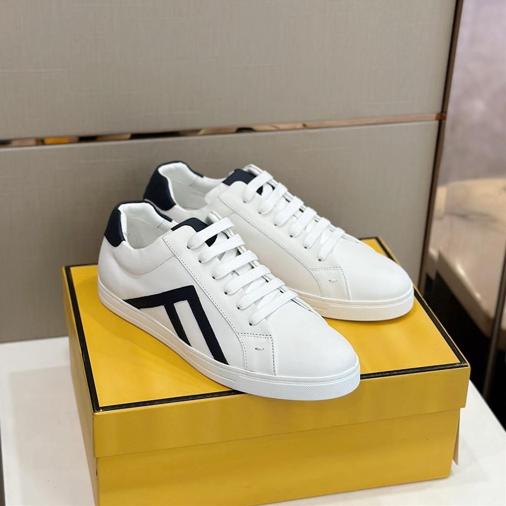 Fendi Mens Sports Shoe Top EditionIn the corner there are no restrictions on expression highlighting FF elements Cowhide highlights individuality