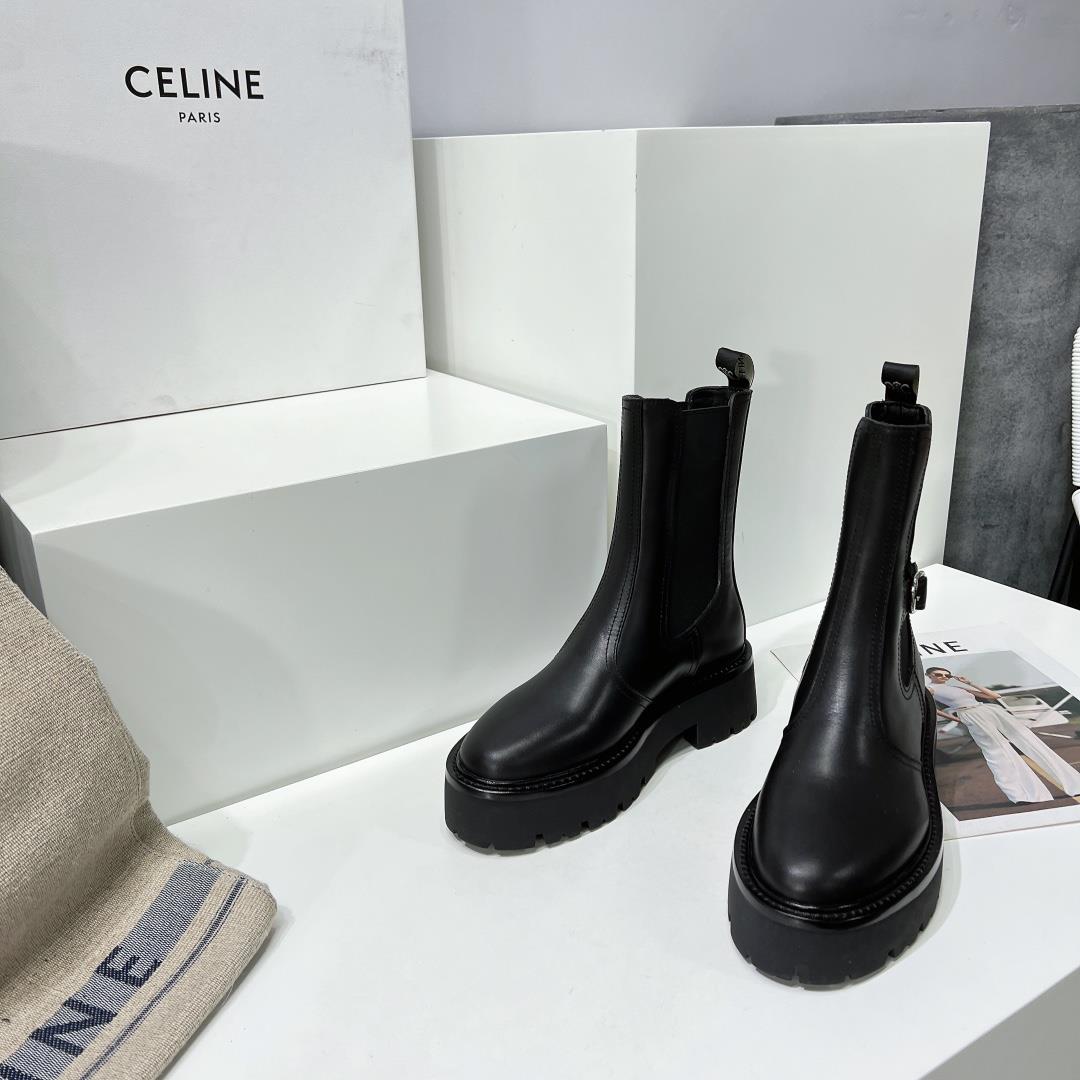 High quality celine Sailing 23 AutumnWinter counter latest Western denim style sponge cak