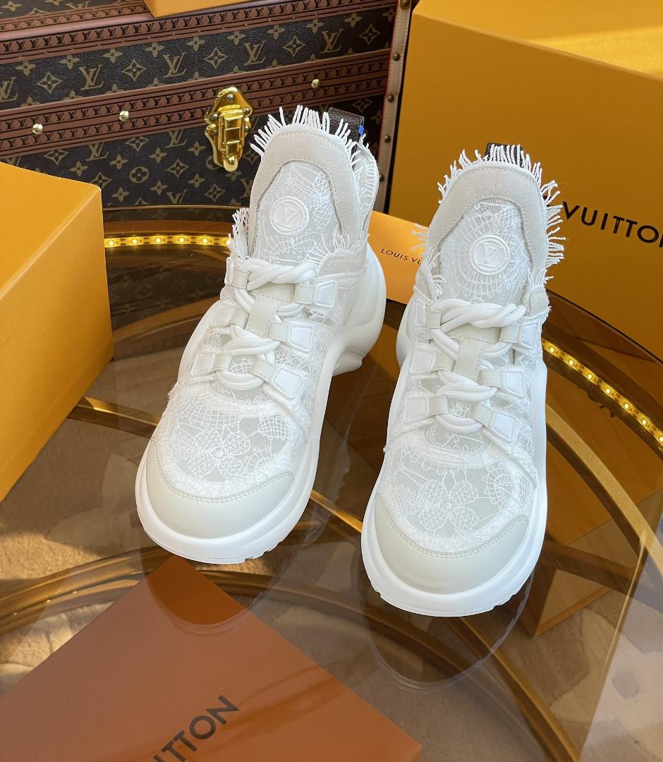 Louis Vuitton LV  Sports Lace Dad Shoes Archils latest Paris fashion season runway style The f