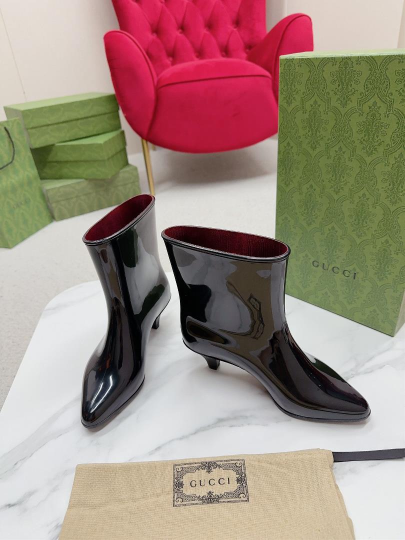 Gucci 2023 SS latest rain boots Exclusive mold opening interlocking double G features a