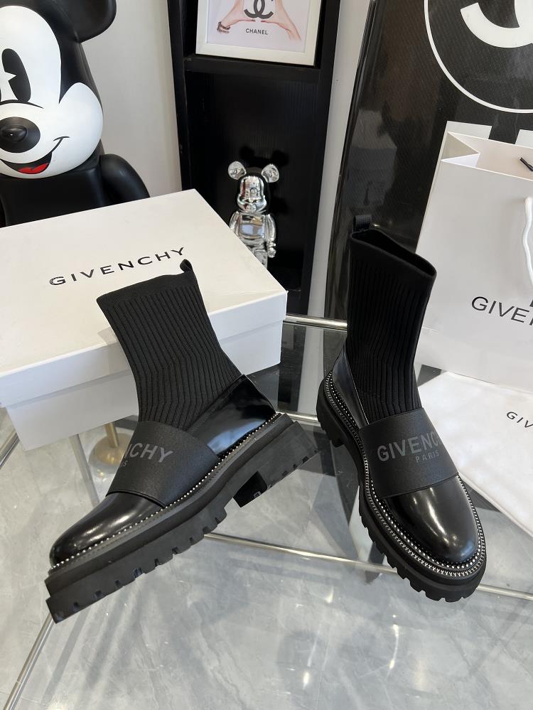 When walking in Givenchy boots one cannot help but feel a surge of confidence The way th