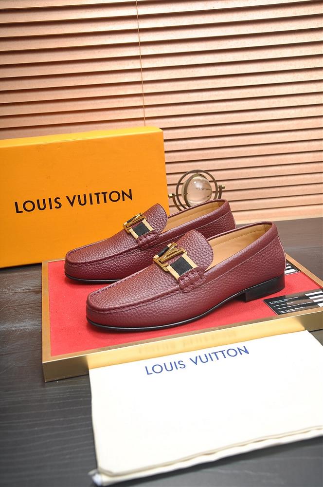 LV original single leather outsole LV latest leather business suit shoes are launched on the official website simultaneously The top layer of Italian