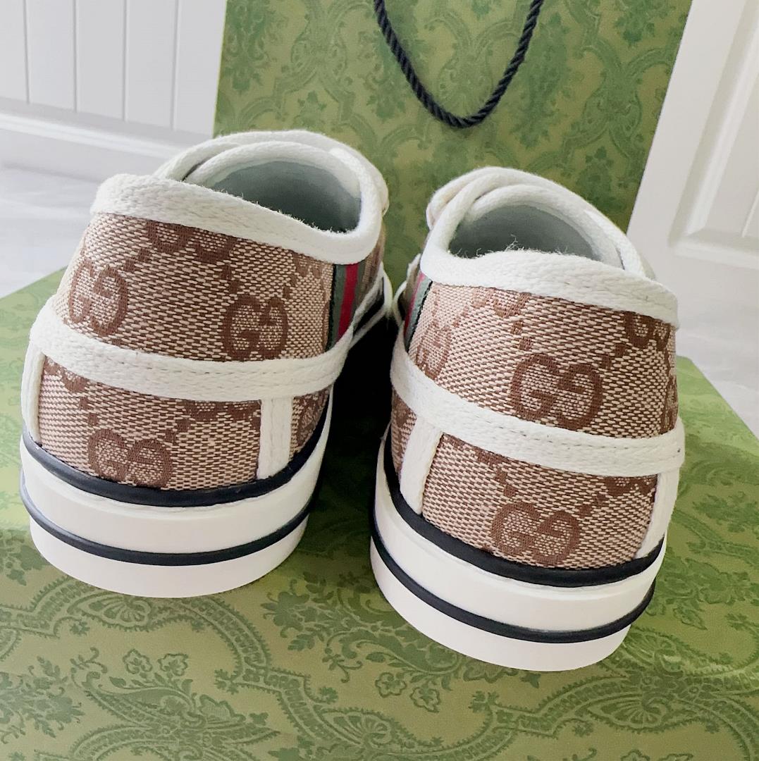 purchasing levelGucci Tennis 1977 Lovers Velcro Little Lucky New Comes to LifePopular in