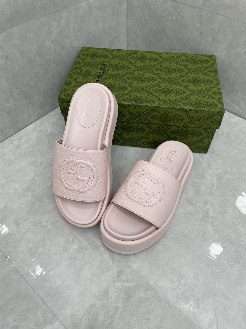 GUCCI Official Website New Womens Thick Sole Slippers Sandals SpringSummer NewThe GG logo was 