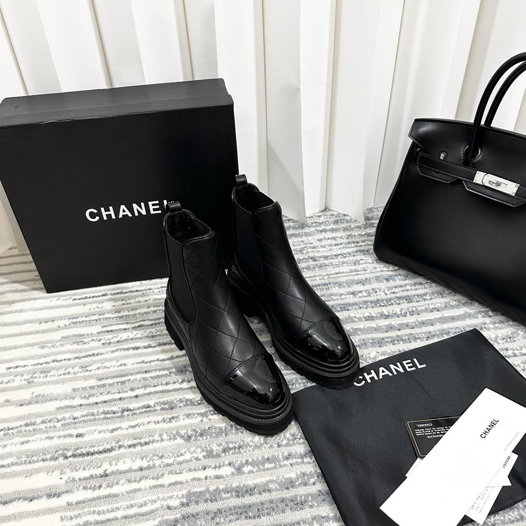 chanel fw23 new arrival 2023 AutumnWinter Lingge Chelsea Short Boot New ProductCalf leather painted