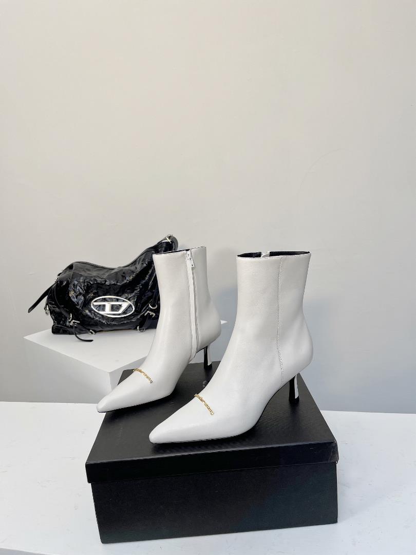 Alexander Wangs Autumn New Perfect Fairy Boots Extremely long legs a stable and elegant