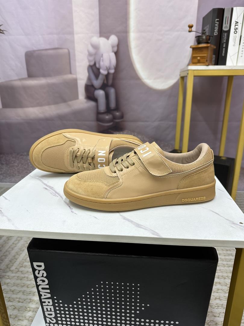 DSQUARED2 casual sports shoes are available in the Z cabinet simultaneously The original confi