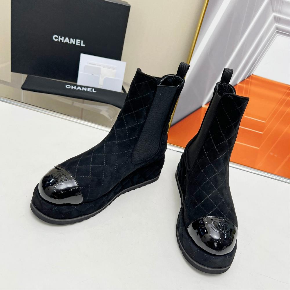 Factory price CHANEL Chanel 23ss Autumn and Winter New Original 11 Retro Short Boots feat