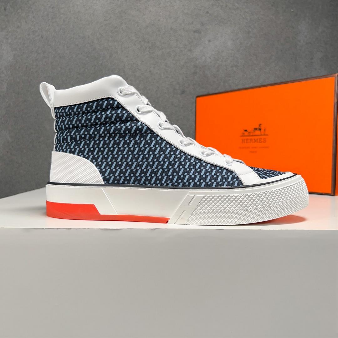 The Herm new mens casual sports shoes are made of imported materials and calf leather wi