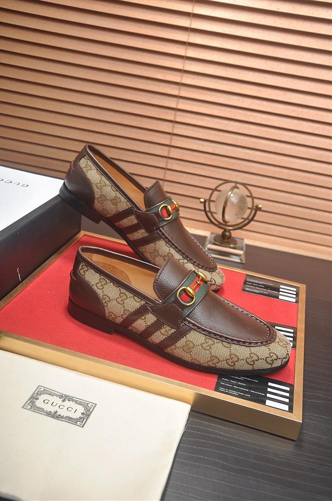 In conclusion Guccis cowhide water dyed cowhide shoes are the epitome of luxury and styl