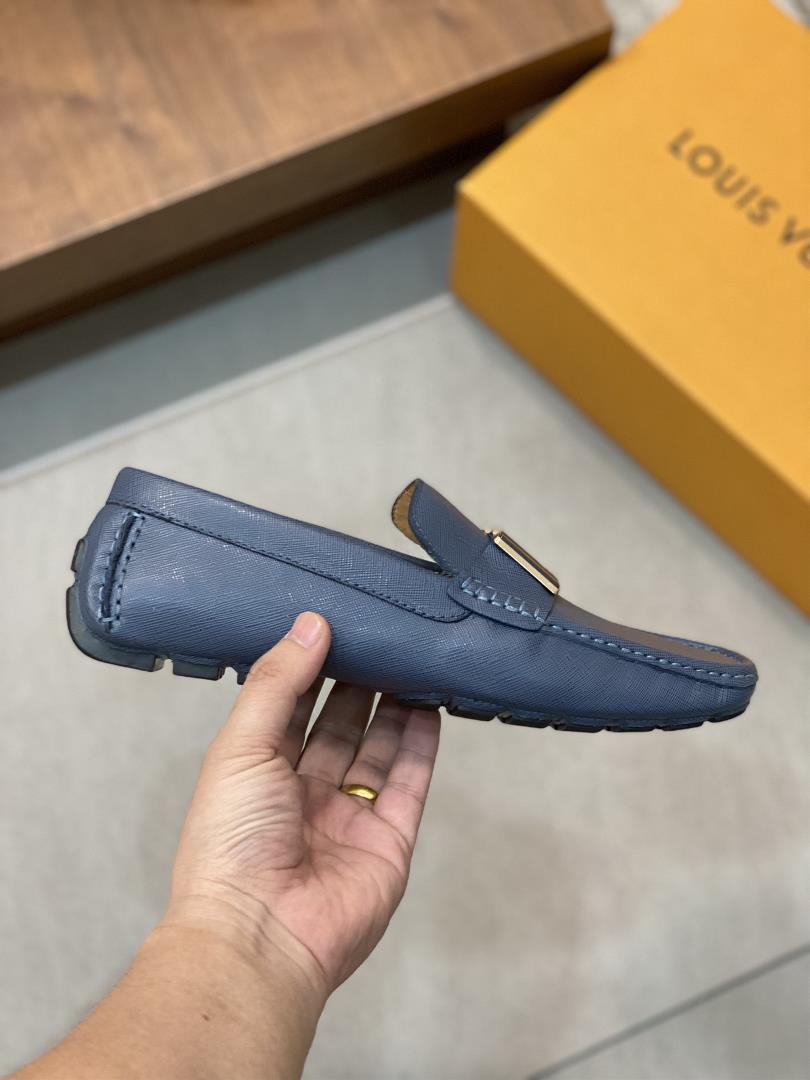 Louis Vuitton LUXEMBOURG SAMOTHRACE series of bean shoes made a remarkable debut on the s