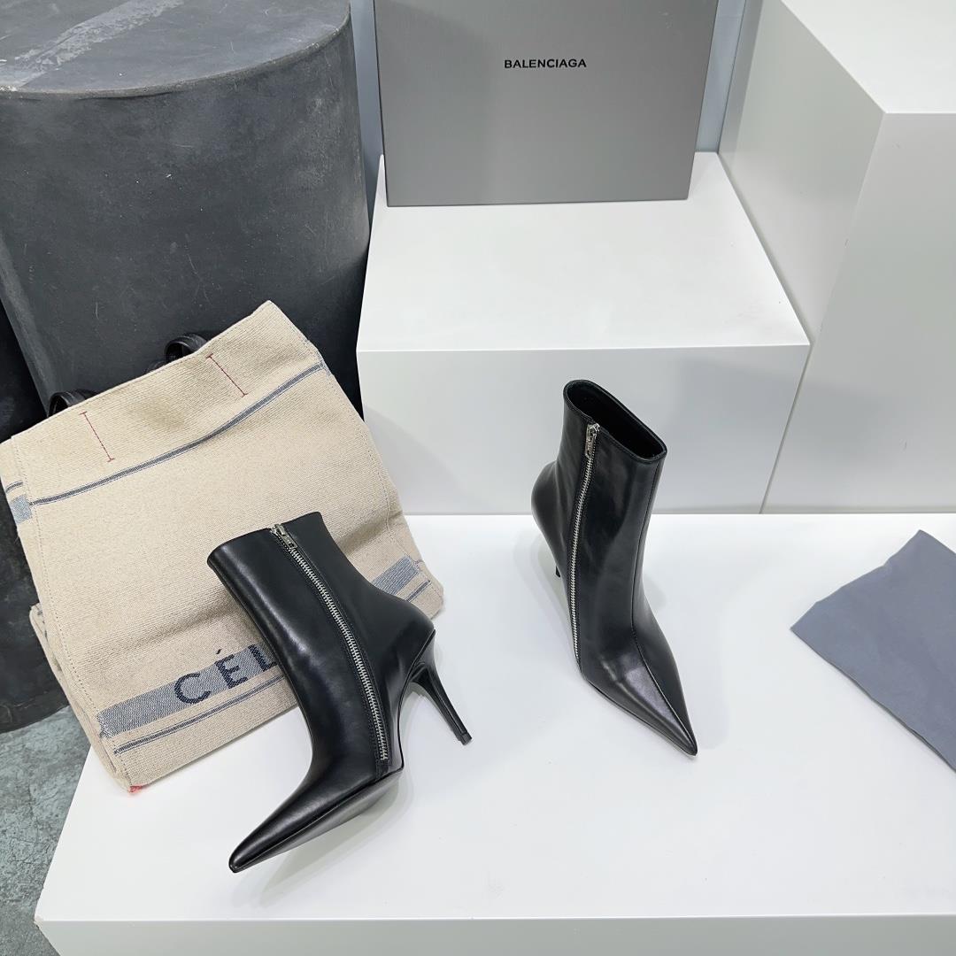 High quality factory produced short boots Balenciaga 2023 autumnwinter pointed zippered l