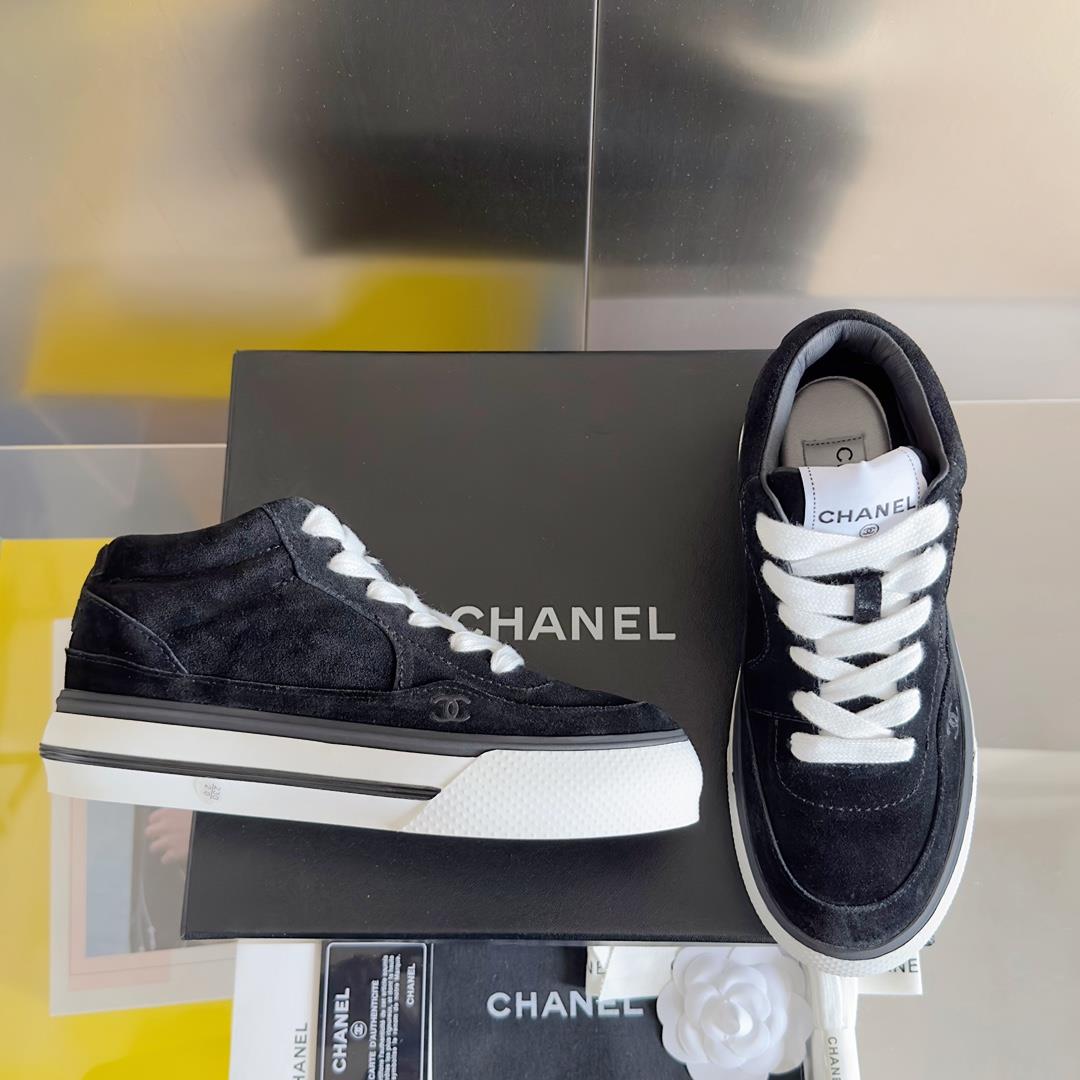 Top version Chanel Chanel 23B Panda Color Sneaker Xiaoxiang Casual Sports Shoes Thick Sole