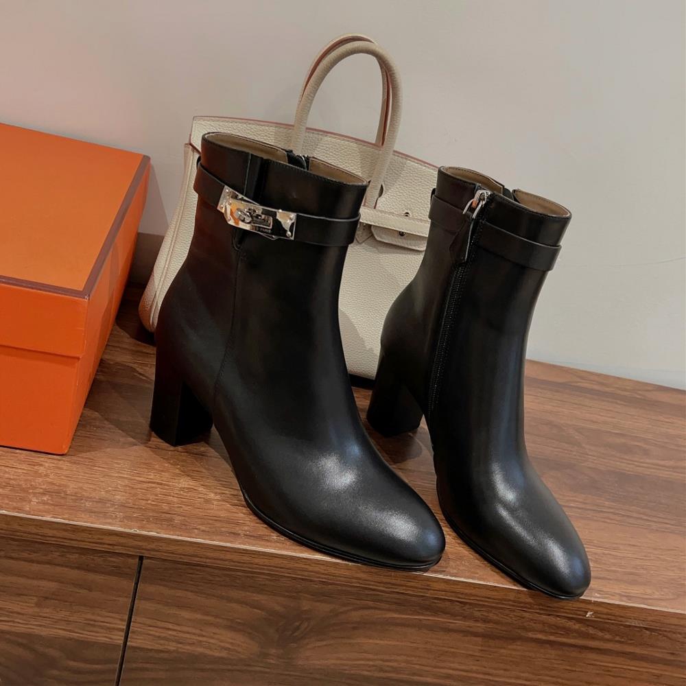 Hermes Saint Germain and ankle boots autumn and winter short boots series fashionable and versatile super comfortable Every detail is done to the