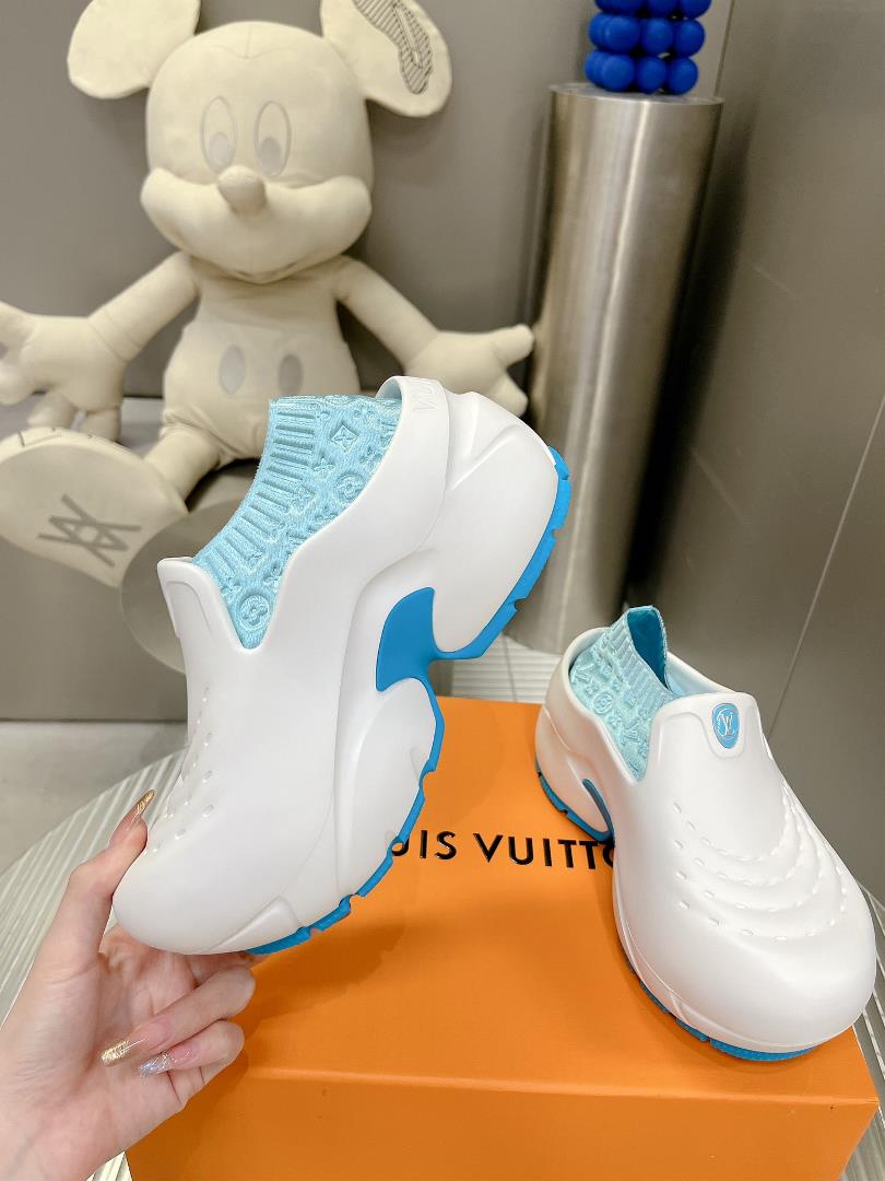 The shoe that debuted in the 2023 fashion show is named Louis Vuitton Shark Clog The shell mat