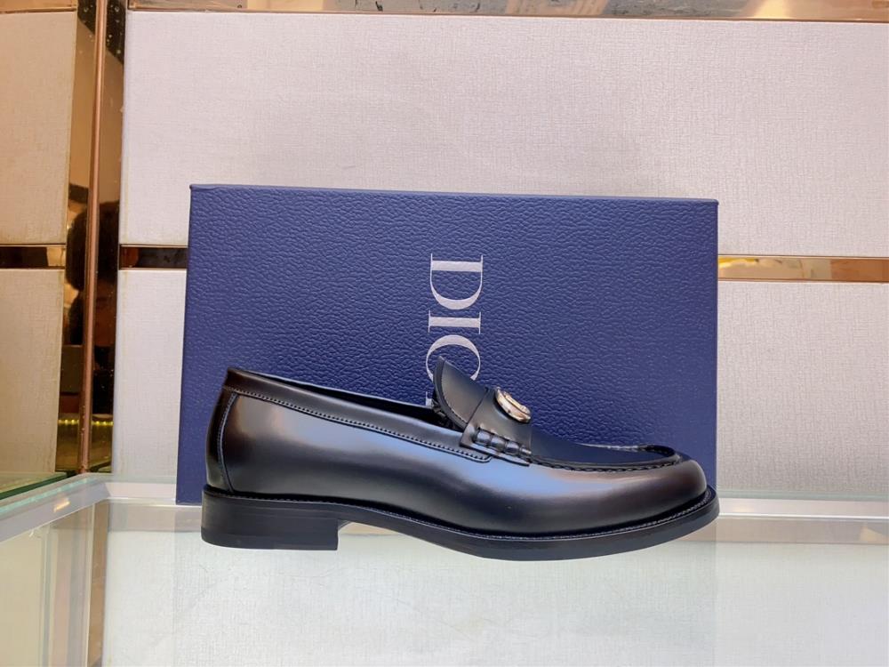 The official selling price of CD Homes new DIOR TIMELESS Lefu shoes  This Lefu shoe embo