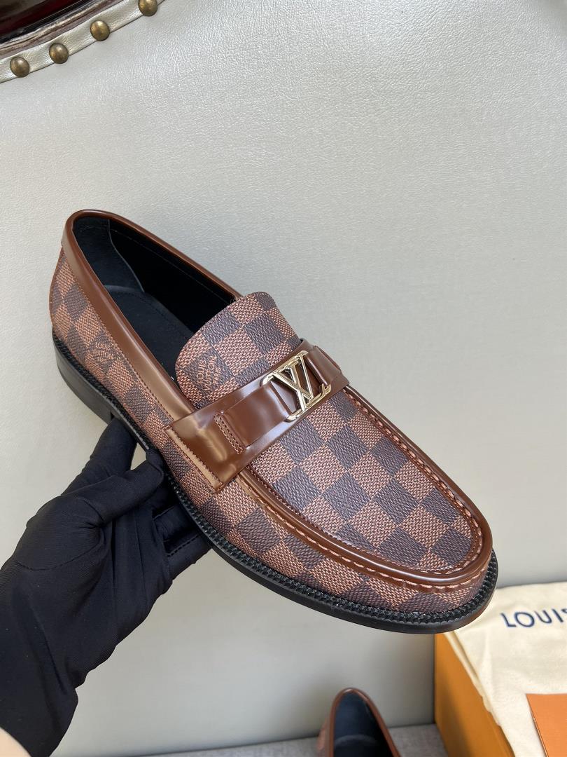 Strong and Strong Original Quality Louis Vuitton LV Casual Leather Shoes Slippers Lazy Sh