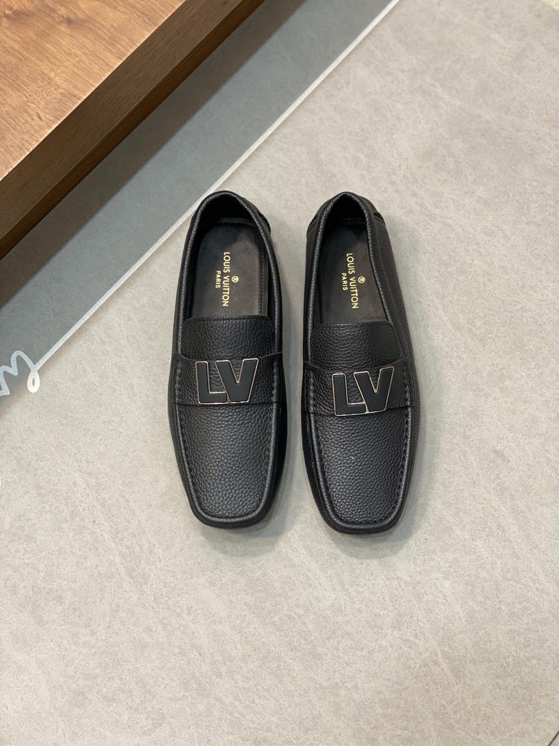 Louis Vuitton LUXEMBOURG SAMOTHRACE series of bean shoes made a remarkable debut on the spring and