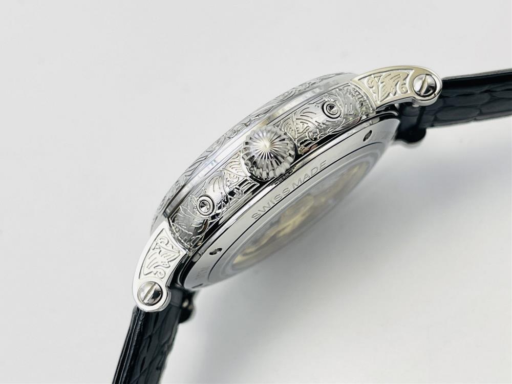 Actory 2023 Craftsmanship with Iron Scratches and Silver Hooks Strong and Powerful Market